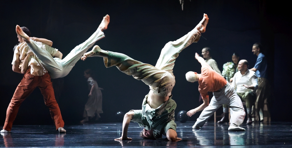 Ed Wubbes Scapino Ballet kind aan huis in Wilminktheater: ‘Heel fijne